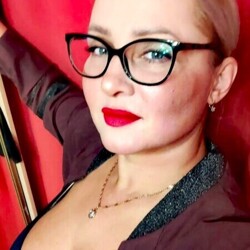 Шлюха Вика 8299